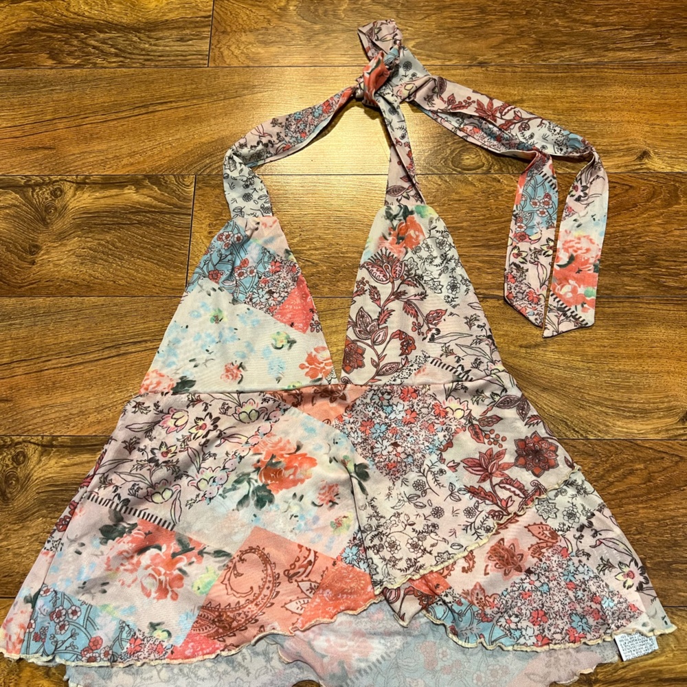 SHEIN Floral Halter cropped